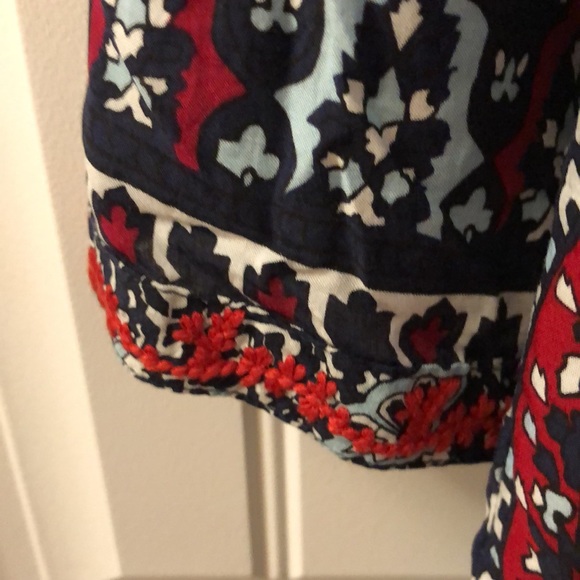 Blouse - Picture 6 of 7